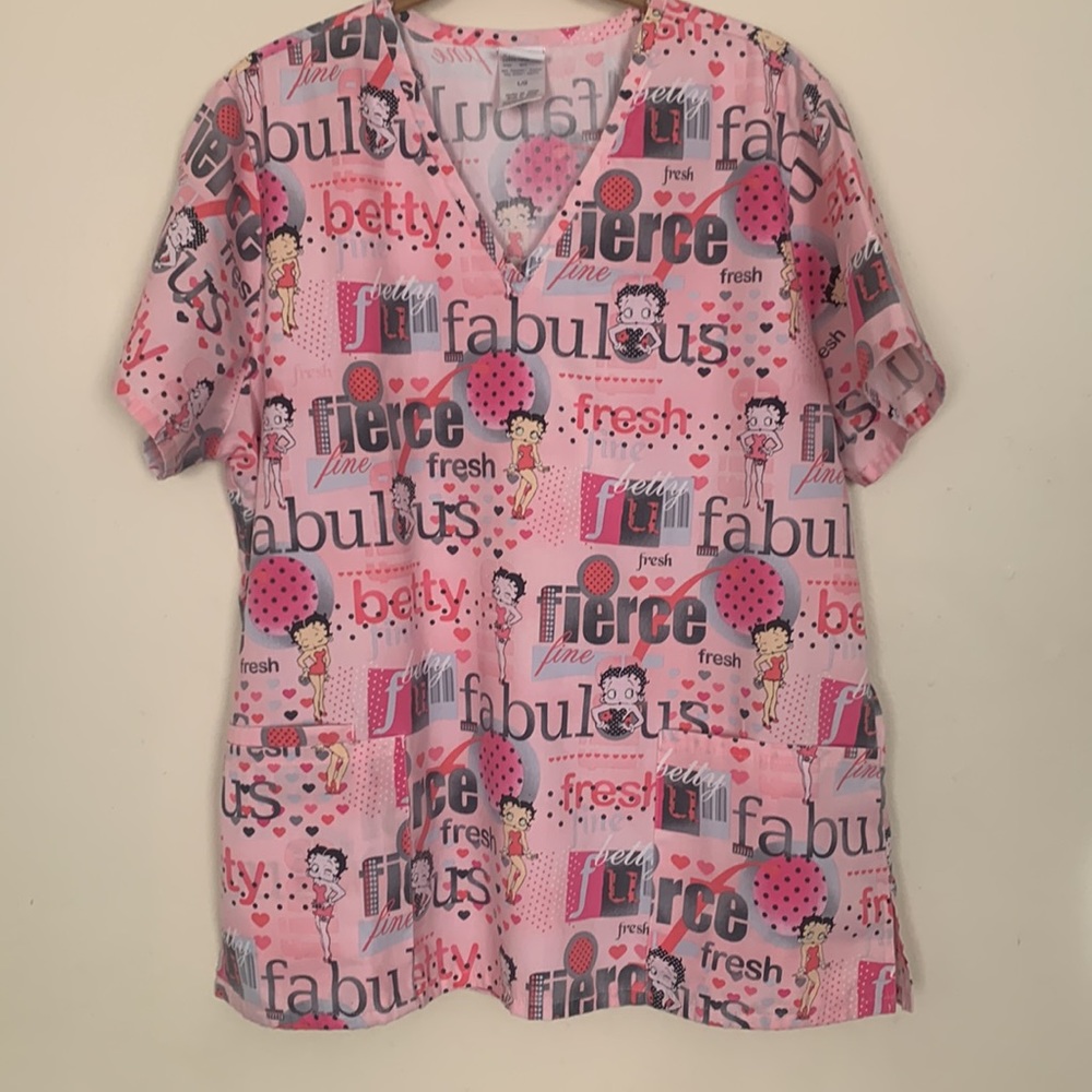 BettyBoop Brand V Neck Fierce Fresh Fabulous Fine Scrub Top L is NWOT